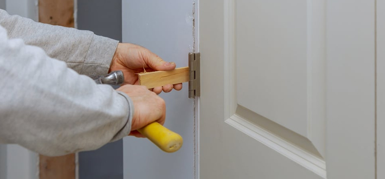 fiberglass entry door repair in Inglewood